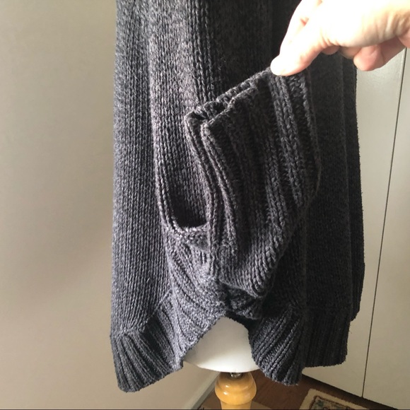 Michael Kors Size Small Grey Chunky Knit Poncho - Picture 13 of 13